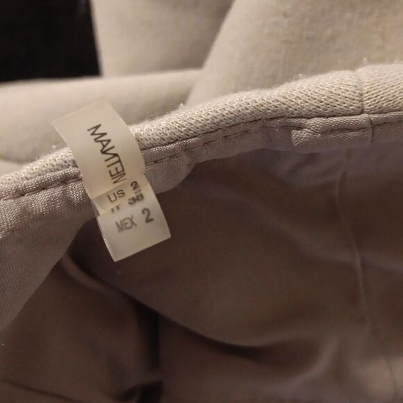 Tahari Knit Sheath. Professional. Light Academic. Normcore - Picture 10 of 13